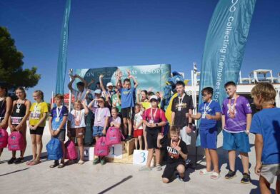 Year 5 Student Nelka Shines in Aquathlon in Zadar